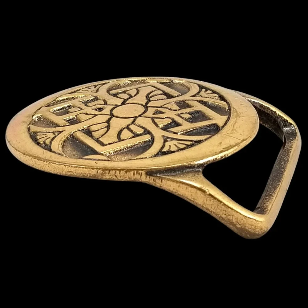1975 Tech Ether Guild Inc Rays Solid‎ Brass Belt Buckle Quaternary Celtic Knot
